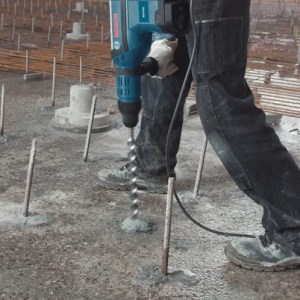 Bosch Rotary Hammer RH745-RT - Image 4