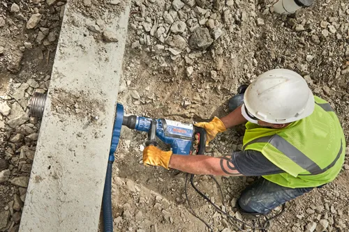 Bosch Rotary Hammer RH745-RT