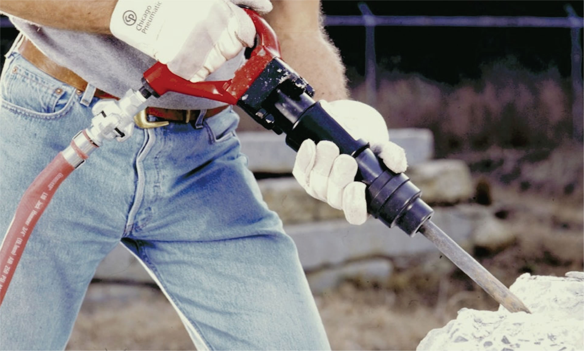 Chicago Pneumatic Chipping Hammer CP4132-3R - Image 3