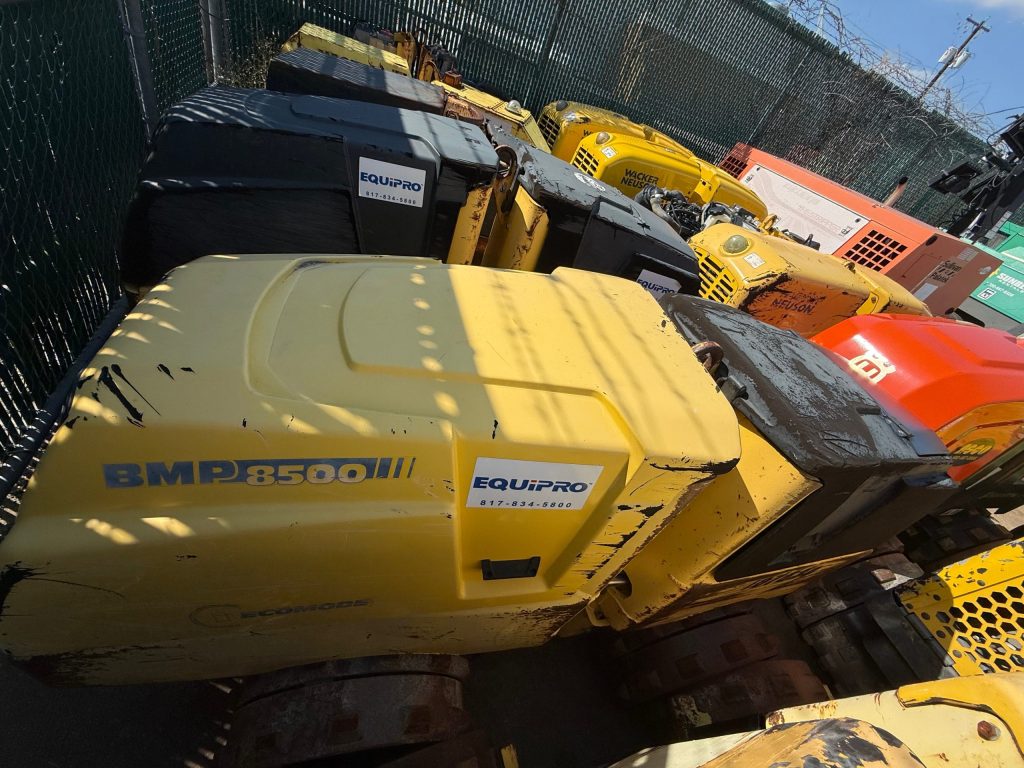 Used BOMAG Trench Roller BM8500