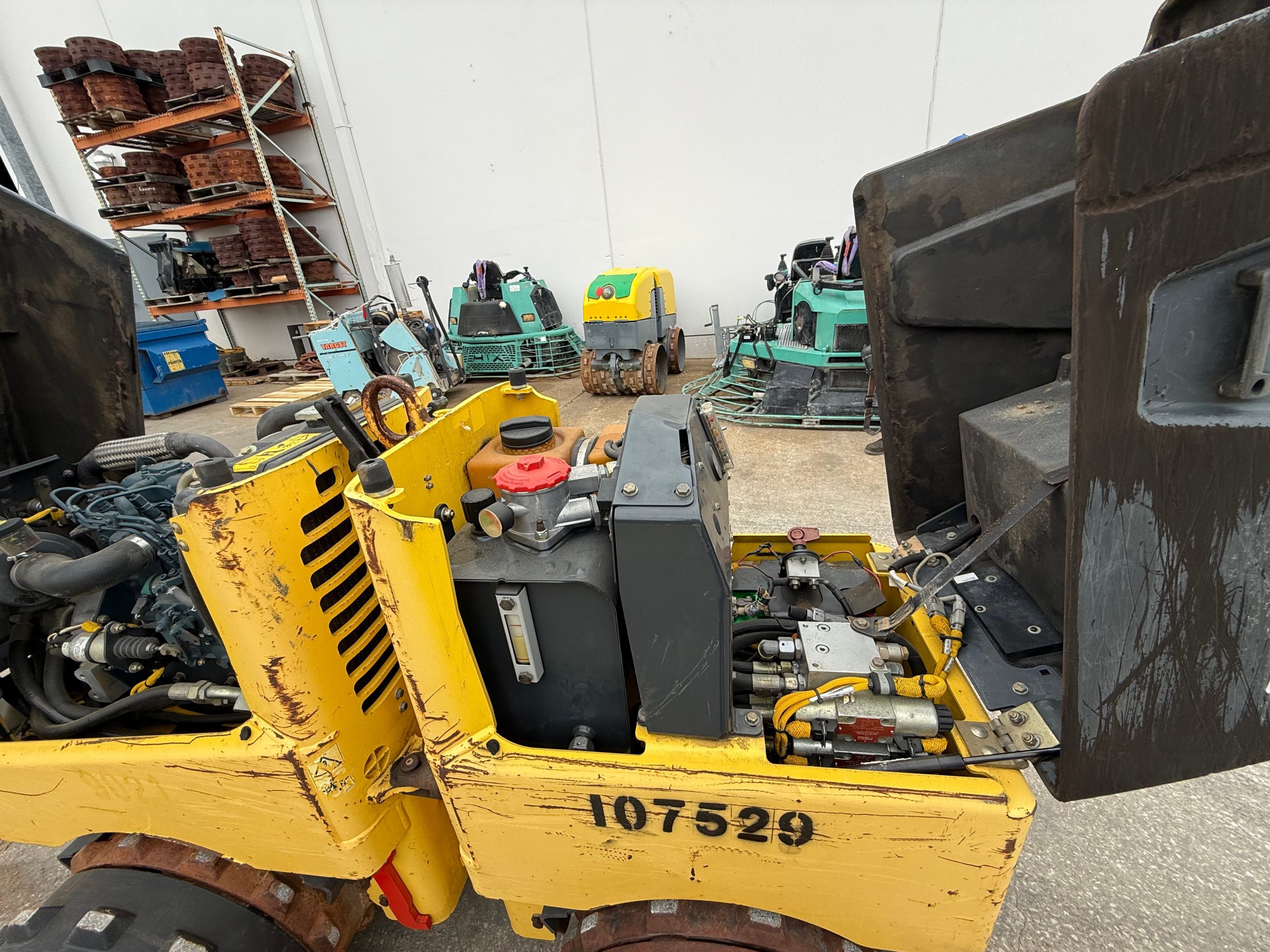 Used Bomag Trench Roller BM8500 - Image 5